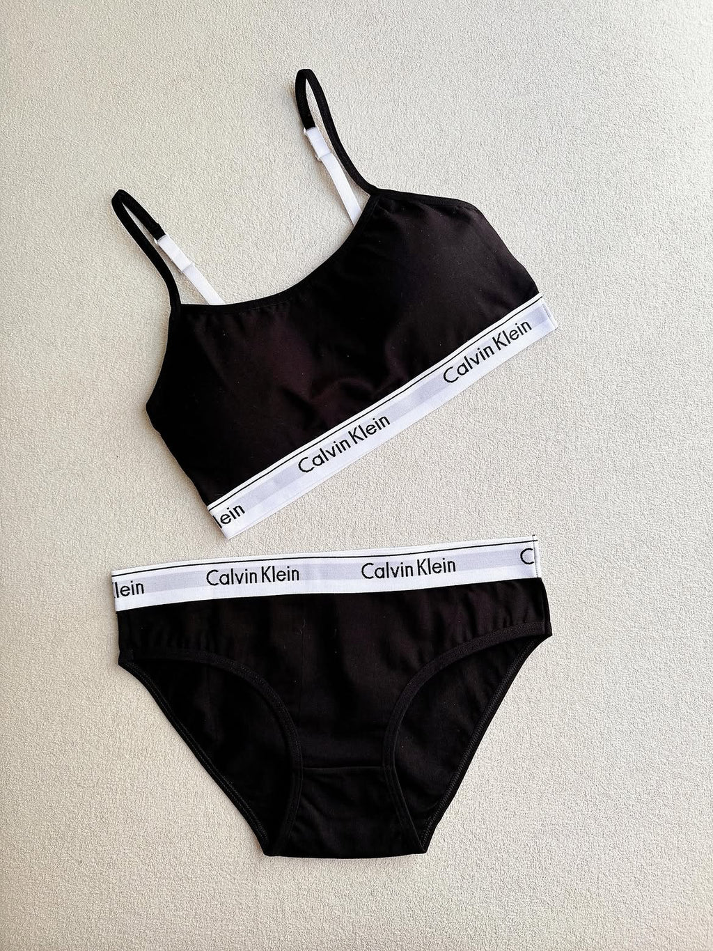 CK shorts and bra {set of 3}, code 721