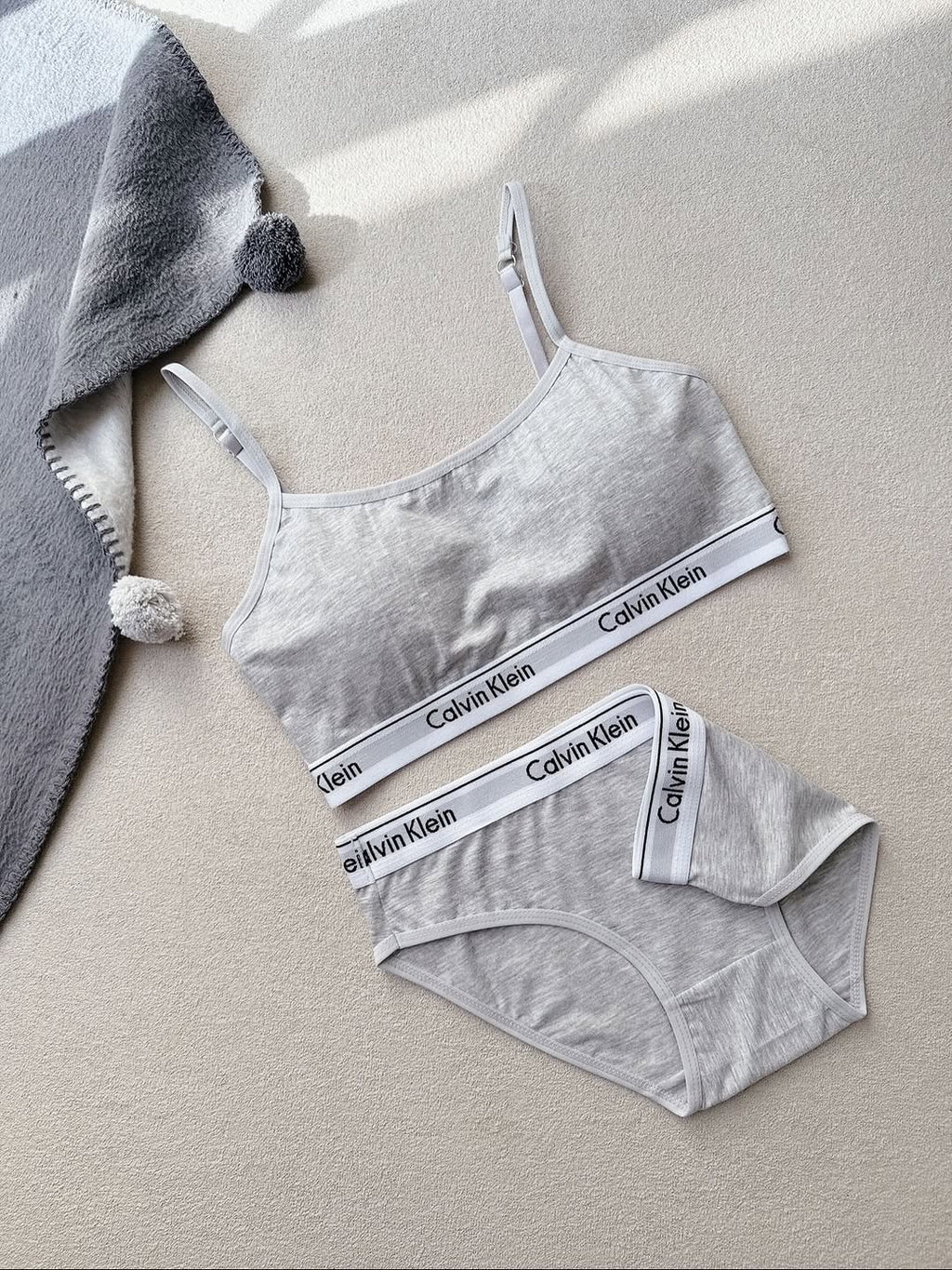 CK shorts and bra {set of 3}, code 721