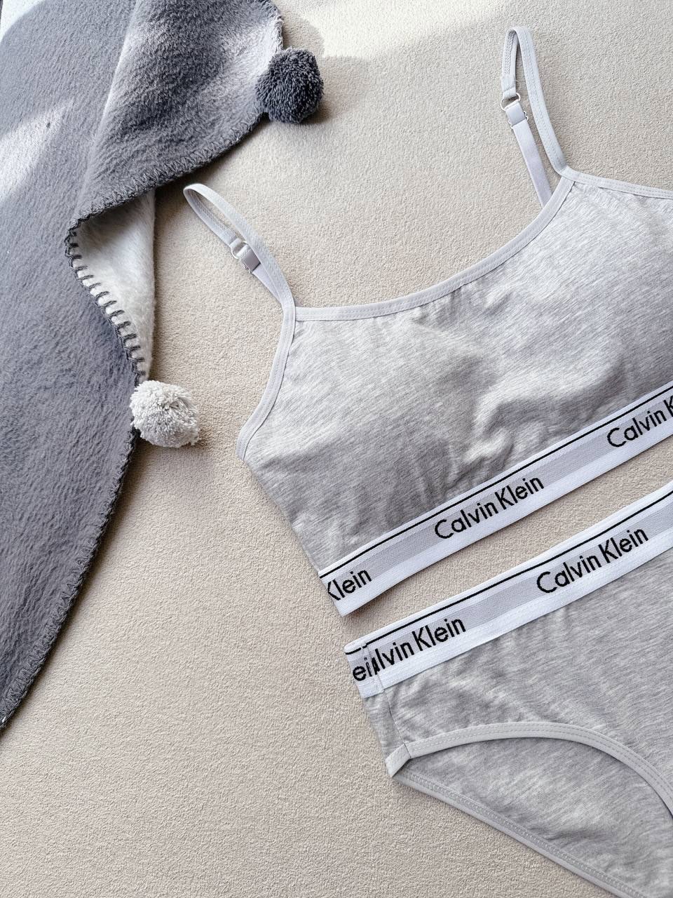 CK shorts and bra {set of 3}, code 721