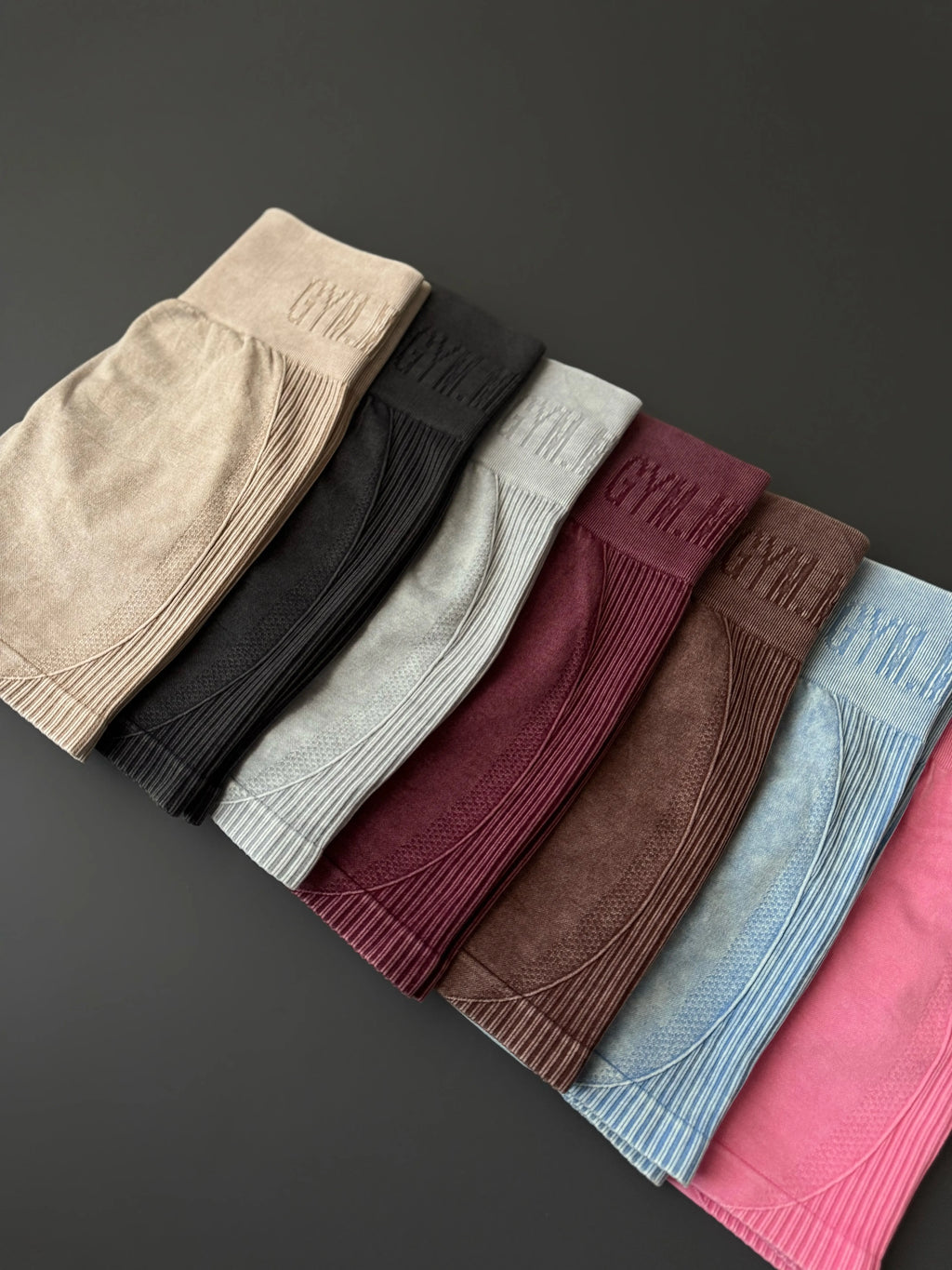 Women’s High-Waisted Scrunch Seamless Shorts
