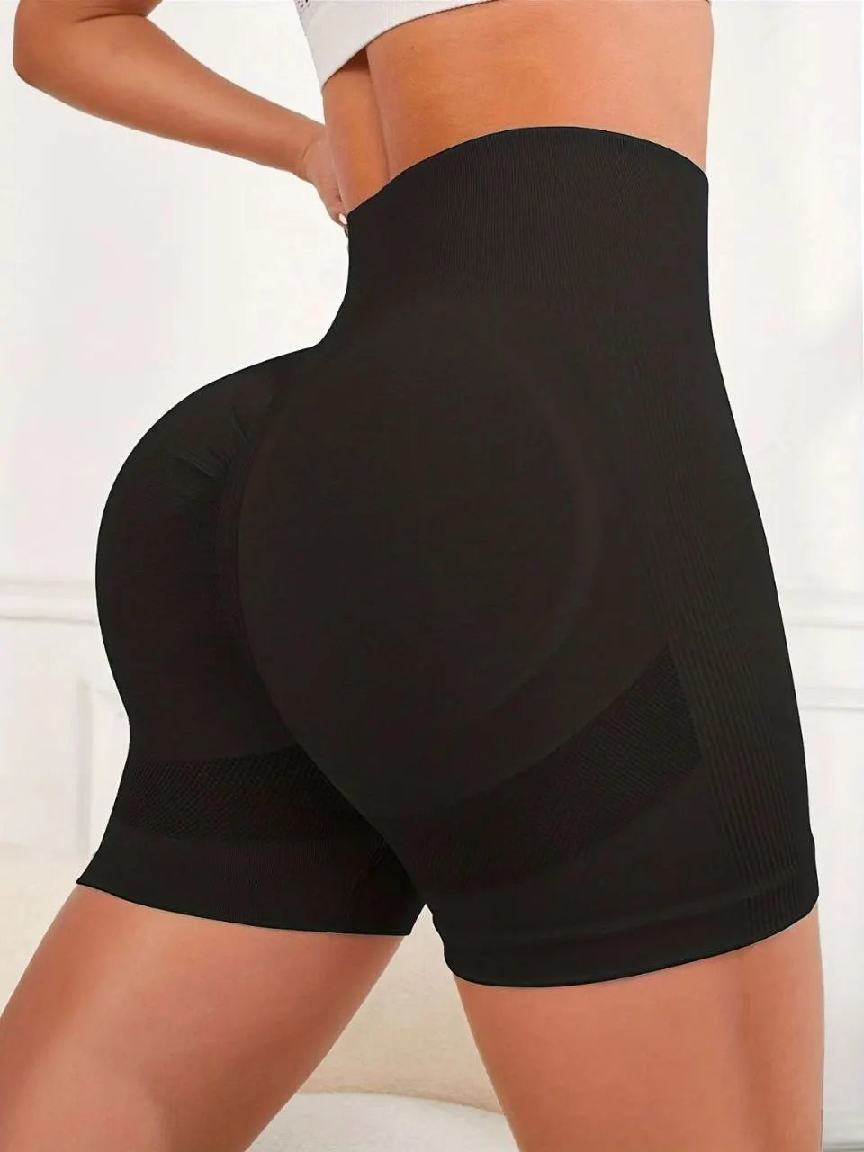 Women’s High-Waisted Scrunch Butt Seamless Shorts