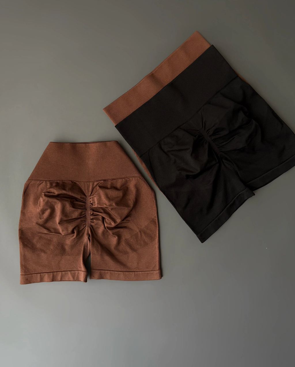 Women’s High-Waisted Scrunch Butt Seamless Shorts
